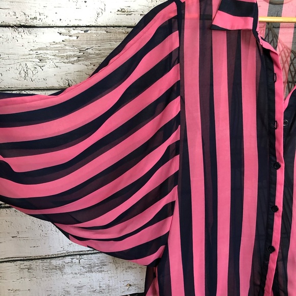 Fun striped Sans Souci top - Picture 3 of 5